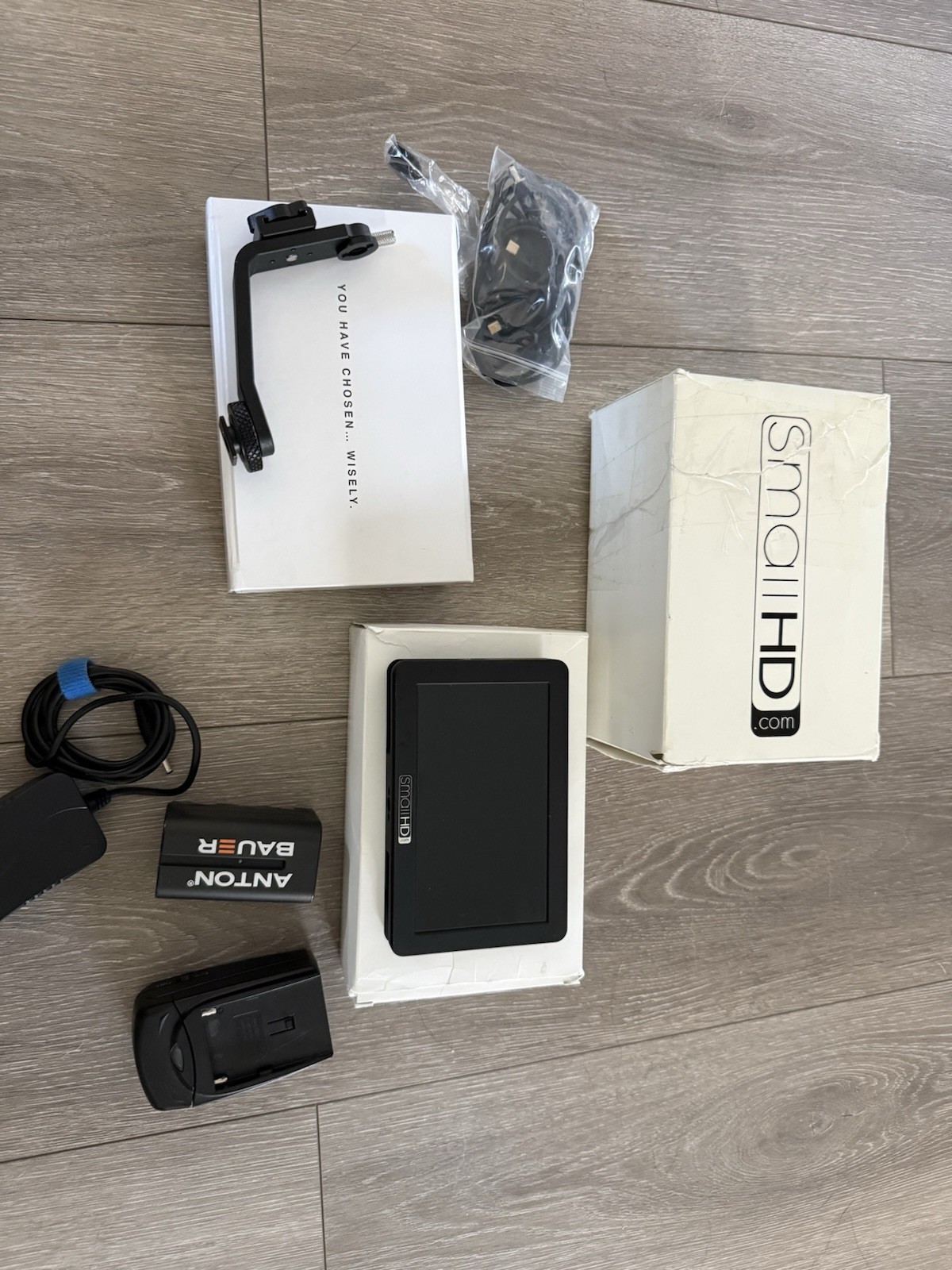 Sony Camera Monitor - Small HD - Focus 1080p 5"
