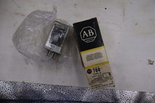 Allen-Bradley 700-HA32A1-4 SER:A Control Relay 8-Pin 10A 120V Type H
