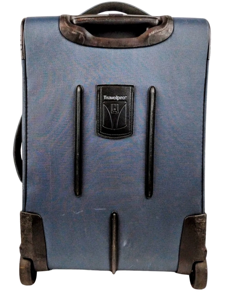TravelPro Maxlite 2 22" Expandable Rollaboard Wheeled Carry On Luggage Suitcase - Image 4 of 4