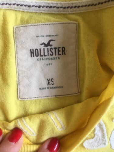 Hollister Ladies Teens 2 Summer T Shirts XS S Orange Yellow - Picture 10 of 12