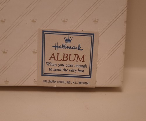 Hallmark Vintage New Baby Photo Album - Picture 10 of 13