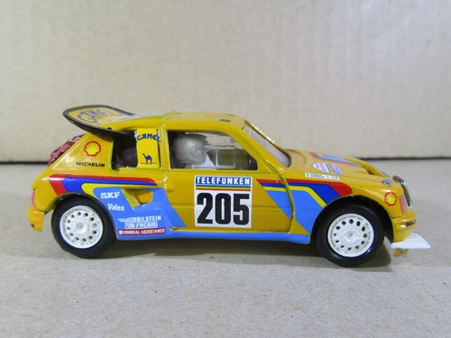 936W Vitesse 303 Peugeot 205 T16 #205 Rally Paris Dakar 1987 Vatanen 1:43 - Picture 4 of 11