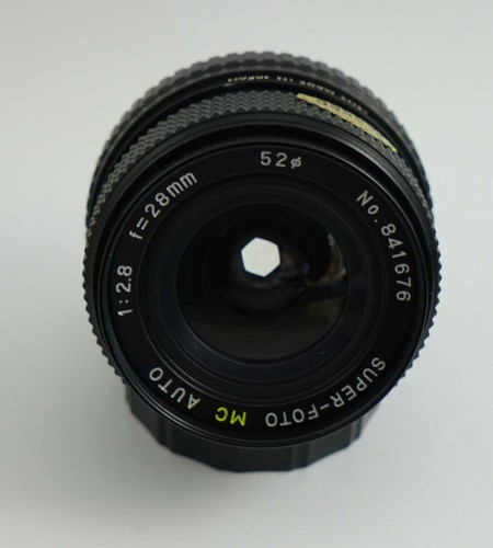 Super-Foto 28mm F2.8 with Minolta SRT Mount - Picture 2 of 6