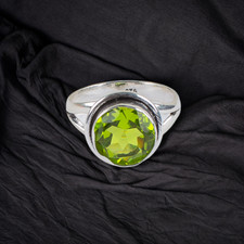 Green Peridot Gemstone Handmade 925 Sterling Silver Jewelry Gift Ring Gift For