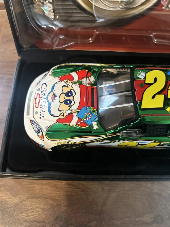 Jeff Gordon #24 Foundation Holiday Car Color Cromo 2006 Acción RCCA Elite 1:24 Foto 2 de 4