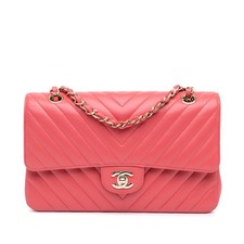 Authenticated Chanel Medium Classic Chevron Lambskin Double Flap Blush Leather