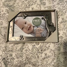 Baby Giraffe Tabletop 4x6 Fetco Pewter Tone Metal Picture Photo Frame NurseryNiB