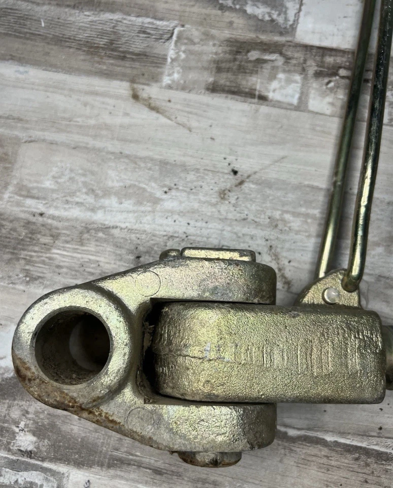 Top Link Cat 2 End Only - Fits Ford NHTractors PN 5174532 or 82032558 - Image 3 of 4