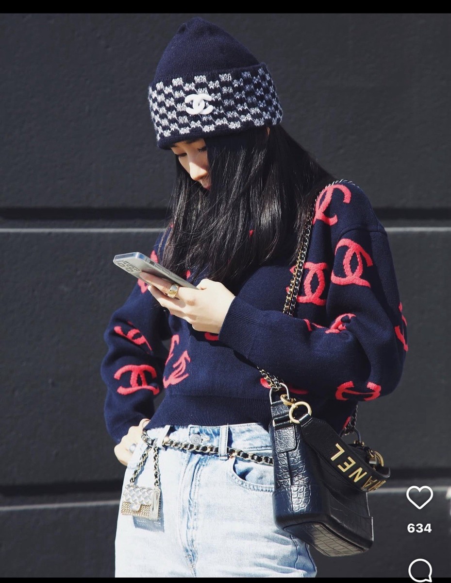 CHANEL CC Logo Pullover Sweater Size 38 New With Tags | eBay