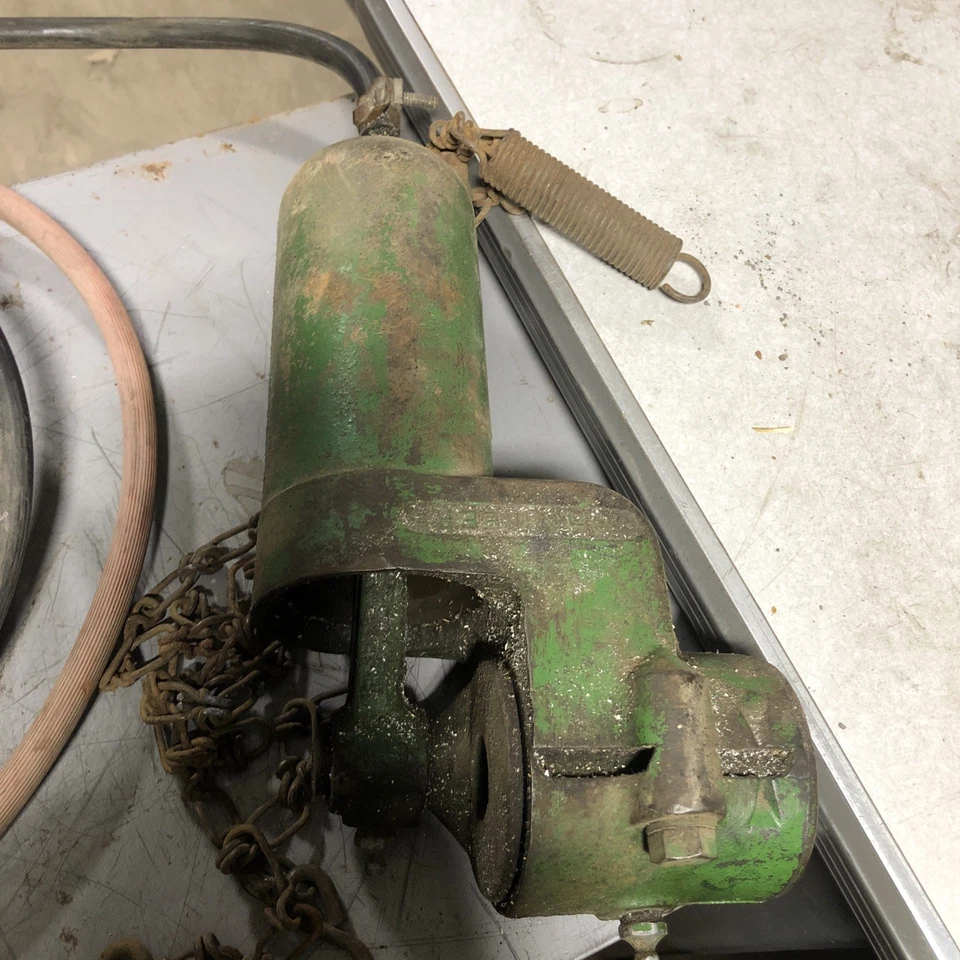 Bomba de neumáticos vintage John Deere toma de fuerza completa  Foto 4 de 4