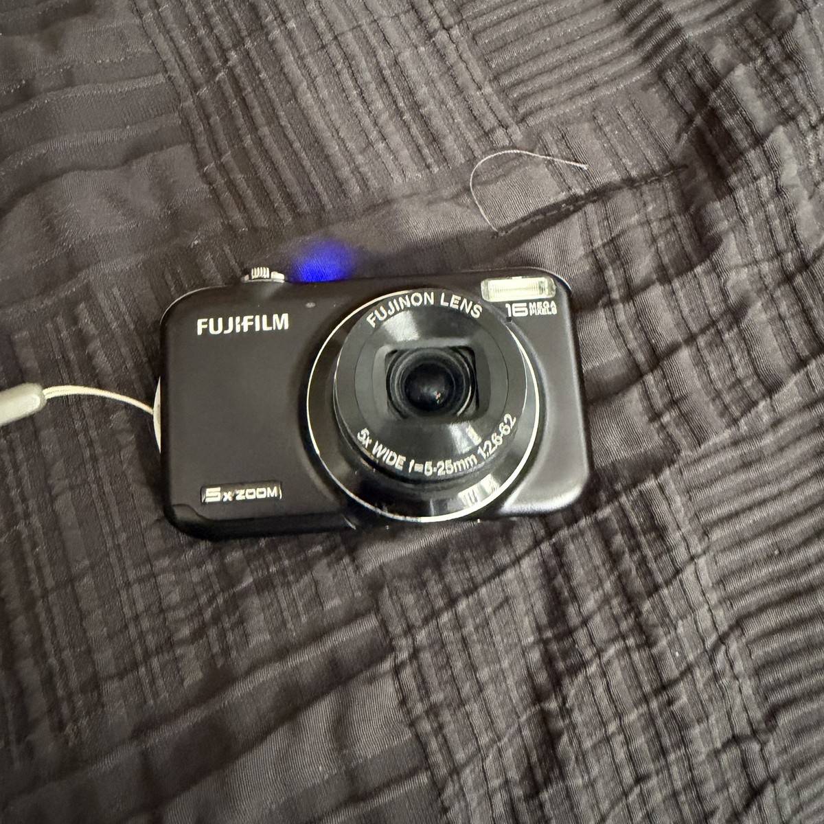 【F2133】 FUJIFILM Finepix JX400 フジフィルム Fuji Film FinePix JX400 16MP, 5x with Battery (no battery charger
