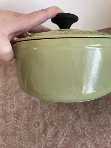 Cazuela de hierro fundido Chasseur horno holandés 18 verde pastel casa de campo - Imagen 9 de 24