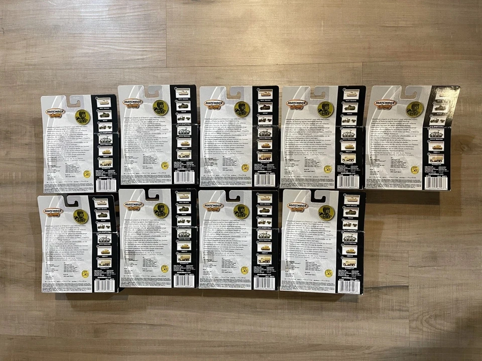 Lote de vehículos militares Matchbox Collectibles 50 aniversario Foto 2 de 2