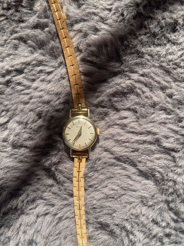 Nisus Ladies Watch 17 Jewels Swiss –GP 20 Microns–Original GP German Bracalet