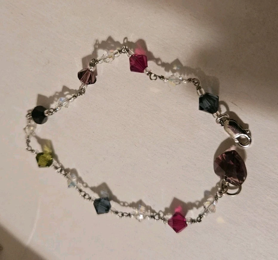 Pulsera de Cristal Swarovski Hecha a Mano con Dije de Corazón - Colores Arco Iris Foto 2 de 4