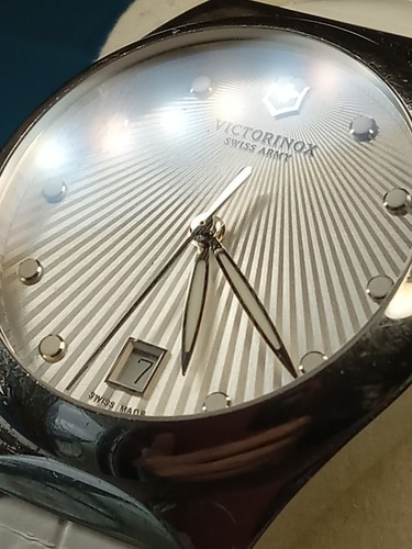 Victorinox Swiss Army Uhr Damen Victoria Infinity Zifferblatt Datum Neu Lederband - Bild 2 von 17
