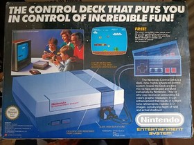 Nintendo NES Control Deck Console boxed, good condition