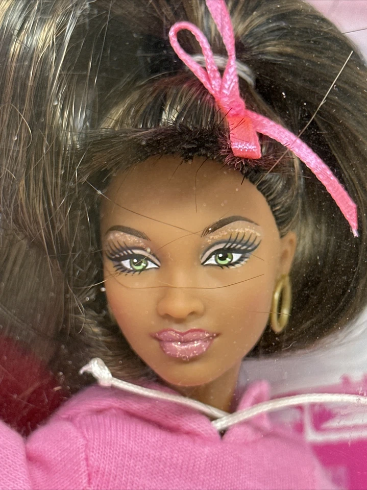 美泰 2009 年芭比娃娃“So In Style Grace & Courtney”损坏盒未拆封 — 第 2/4 张图片