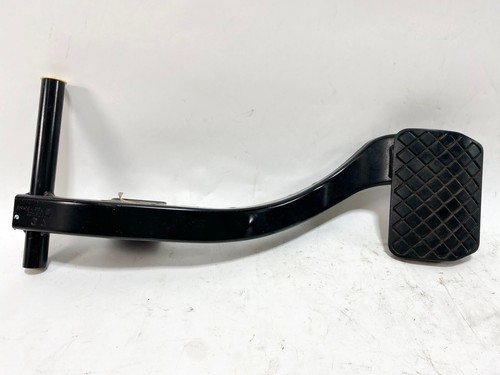 07-15 AUDI Q7 4L WHEEL BRAKE STOP STOPPER CONTROL PEDAL W/ PAD OEM