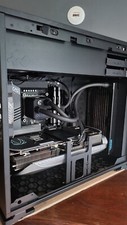 High-end Gaming PC von Erazer mit RTX 4080 und i7-14700K