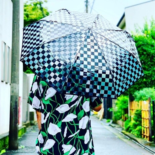 NWT Supreme ShedRain Transparent Checkerboard Checkered Umbrella SS20 - Picture 4 of 4