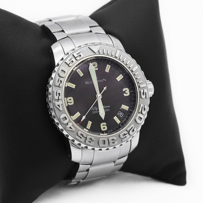 Blancpain Fifty Fathoms Divers Automatic 2200 Watch 