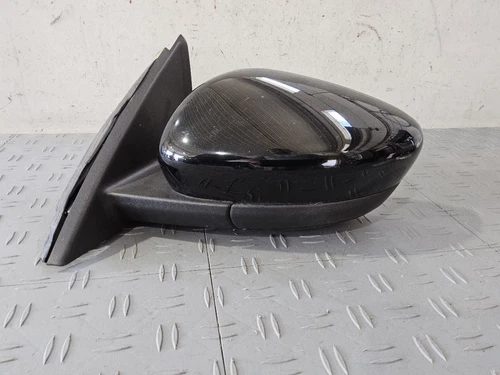 2020-2024 Ford Escape Driver Side View Mirror Heated w/o Memory or Turn Signal