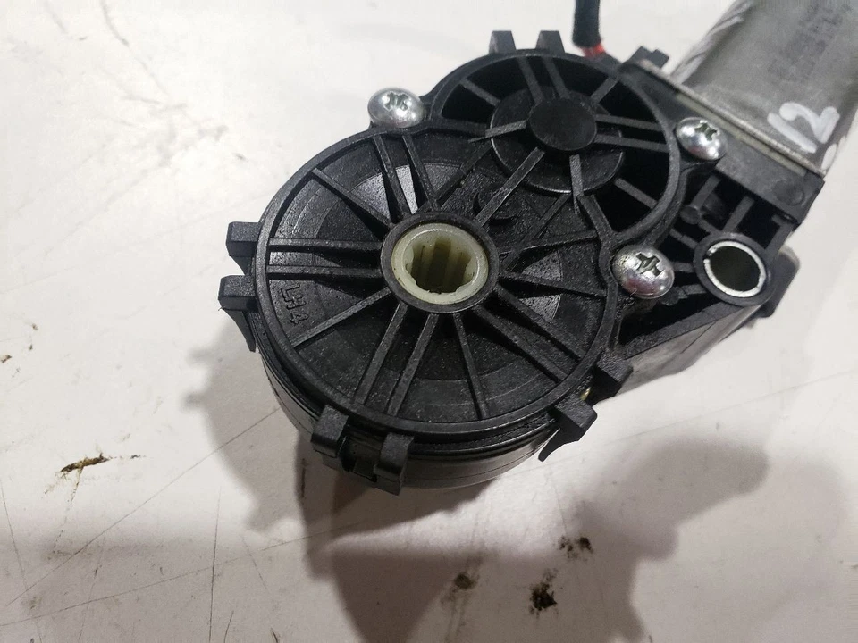 Right Convertible Top Motor - 2012 Smart ForTwo - 08-15 OEM 1036526 - Image 4 of 4