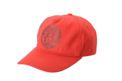 VERSACE キャップ 赤　59サイズ VERSACE キャップ 赤 59サイズ - メルカリ