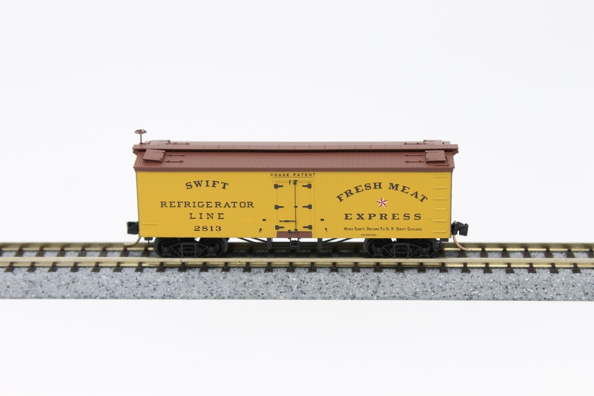 N Scale Micro-Trains MTL 58010 36' Wood Reefer Swift Fresh Meat