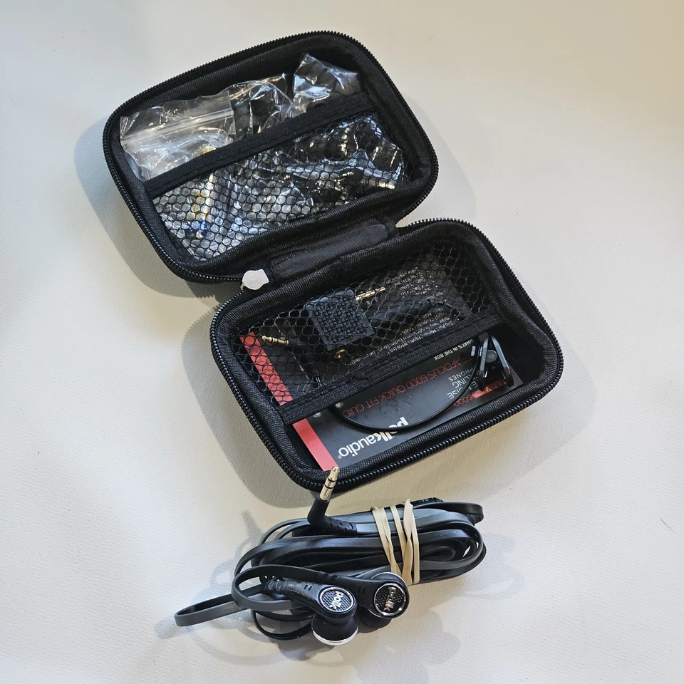 Auriculares con cancelación de ruido de alto rendimiento Polk Audio Ultra Focus 6000  Foto 2 de 4