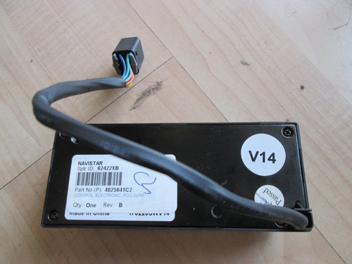 International LT 4025641C2 2018 dormitorio audio radio reloj control de alarma #M149YF - Imagen 5 de 11