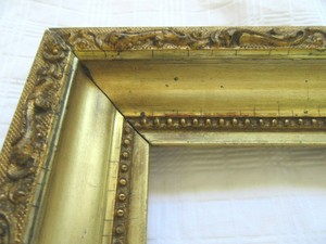 ANTIQUE-FITS-7-X-10-LEMON-GOLD-GILT-PICTURE-FRAME-WOOD-GESSO-ORNATE-FINE-ART