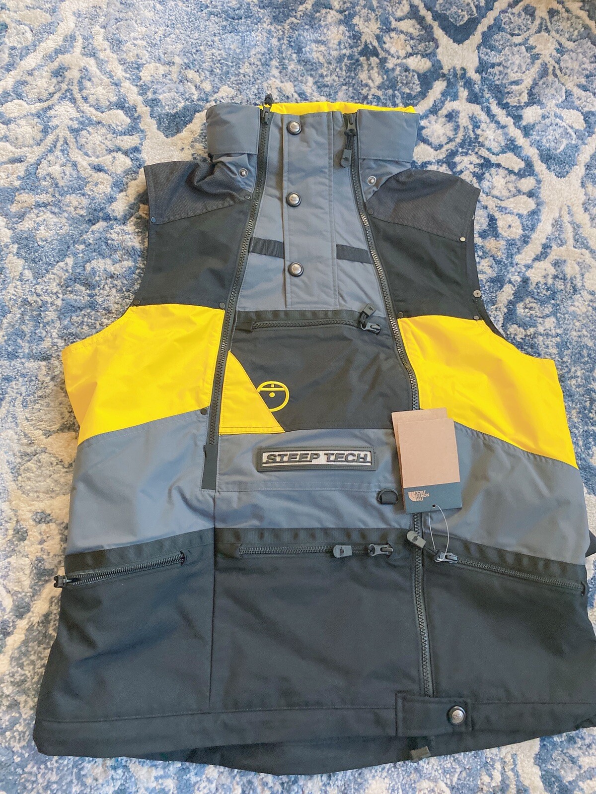 the north face steep tech vest size M 