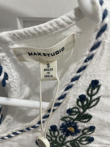 Max Studio Womens Floral Embroidered Sleeveless Blouse Fringe Top White Blue NEW - Picture 6 of 10
