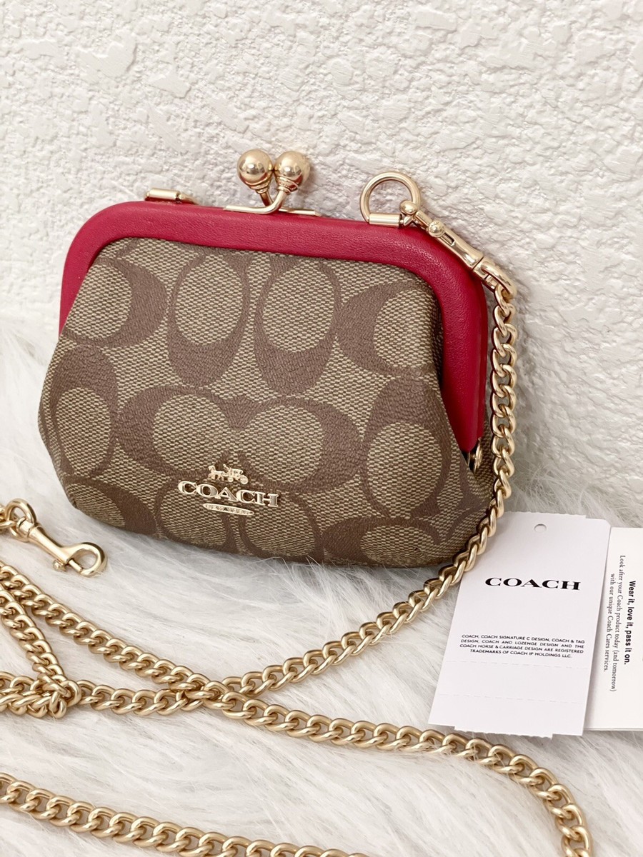 【COACH】NORA KISSLOCK カードケース NWT Coach Nora Kisslock Card Case In Signature Canvas CH520