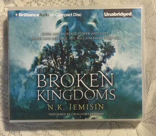 N. K. Jemisin The Inheritance Trilogy Book 1 And 2 Audiobooks On Compact Disc - Foto 7 di 11