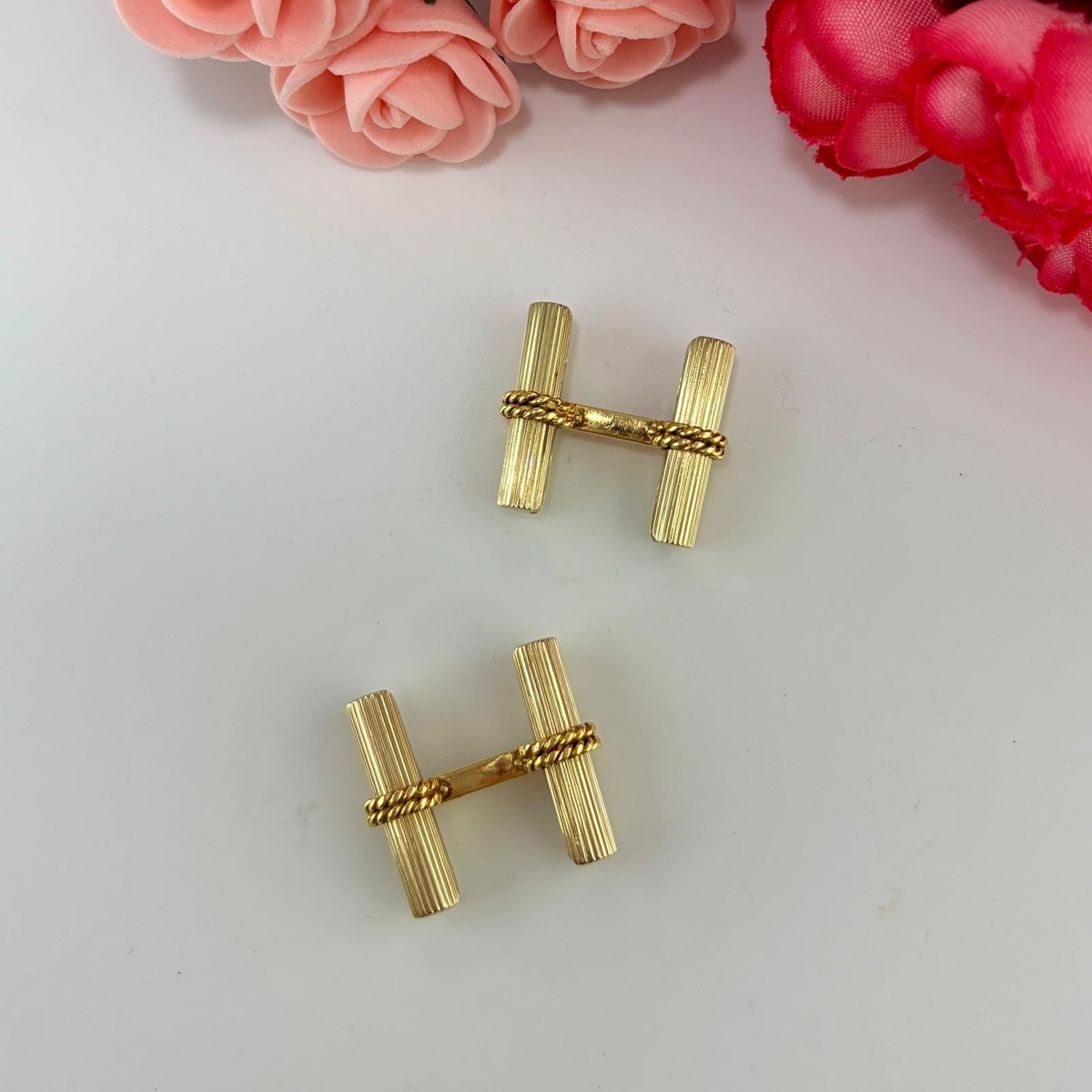 VAN CLEEF & ARPELS SOLID 18K YELLOW GOLD CUFFLINKS - C1465 | eBay