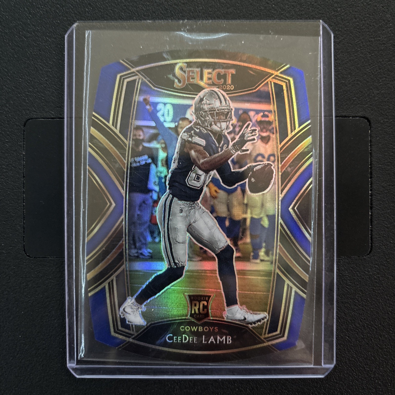 2020 Panini Select - Club Level CeeDee Lamb #257 Blue Prizm Die-Cut (RC)