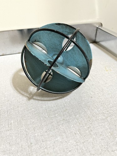 Turquoise Decretive metal balls 
