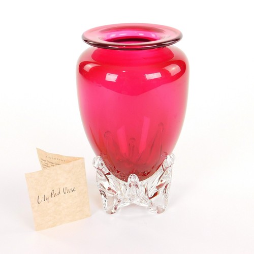 Vintage Lily Pad Vase Hand Blown Glass Design Group Red Cut Glass Clear Base - Picture 8 of 11