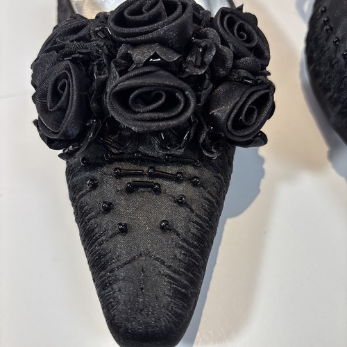 John Fashion Black Embroidered Beads Roses / Flowers Pump Heels Shoes Womens 11 - Picture 3 of 9