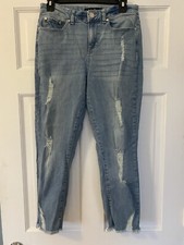 Indigo Rein Juniors SZ 9 Jeans Distressed Medium Wash