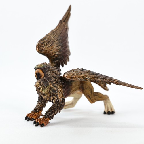 Griffin Mythical Realms Fantasy Collectible 2007 Beast Figure Safari Ltd. -B - 第 1/6 張圖片