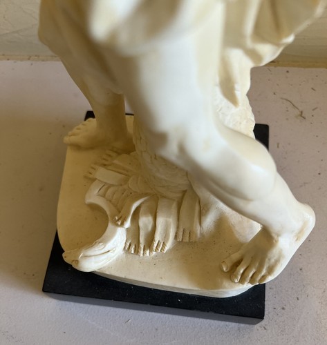 MARBLE CARVED DESIGNER ESTATE MALEELEGANT STATUE - 15” HIGH - Picture 5 of 6
