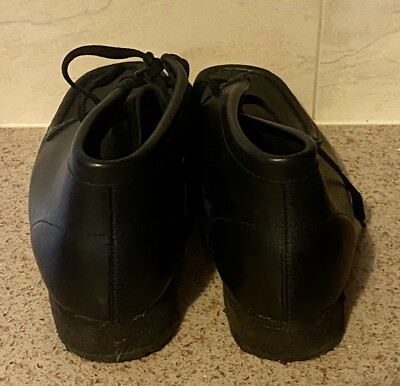 Clarks Wallabee black boots a classic moccasin crepe rubber sole 10 1/2 Clarks Men main image 3