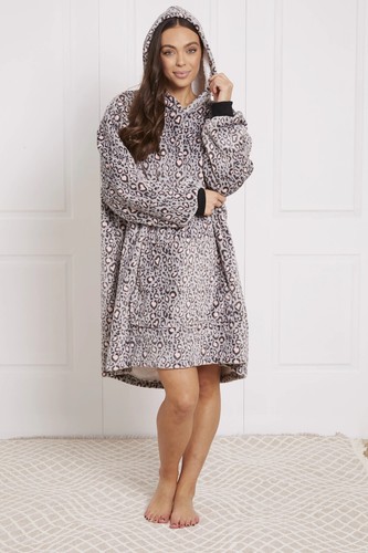 Hooded Blanket Big Hoodie Soft Warm Wearable Blanket Sleepwear for Adult & Kids - Picture 18 of 27