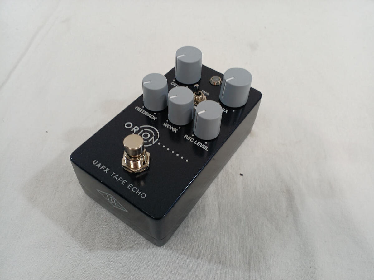Universal Audio UAFX Orion Tape Echo Pedal - Excellent Universal Audio UAFX Orion Tape Echo Pedal - Excellent