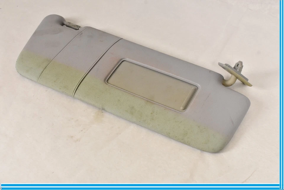 Серый правосторонний солнцезащитный козырек для Mercedes W208 CLK430 CLK320 98-03 годов выпуска от оригинального производителя - Изображение 2 из 4