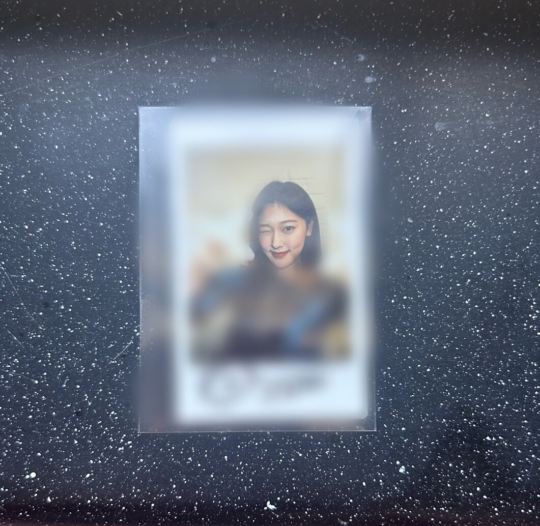 LOONA Artms Choerry Signed Polaroid Why Not 12:00 Fansign Call | eBay